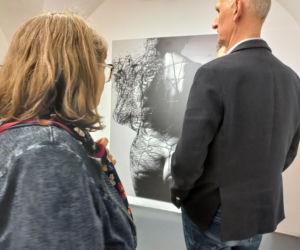 Beksiński Nieoczywisty. Wystawa Fotografii i Grafik w MBWA 