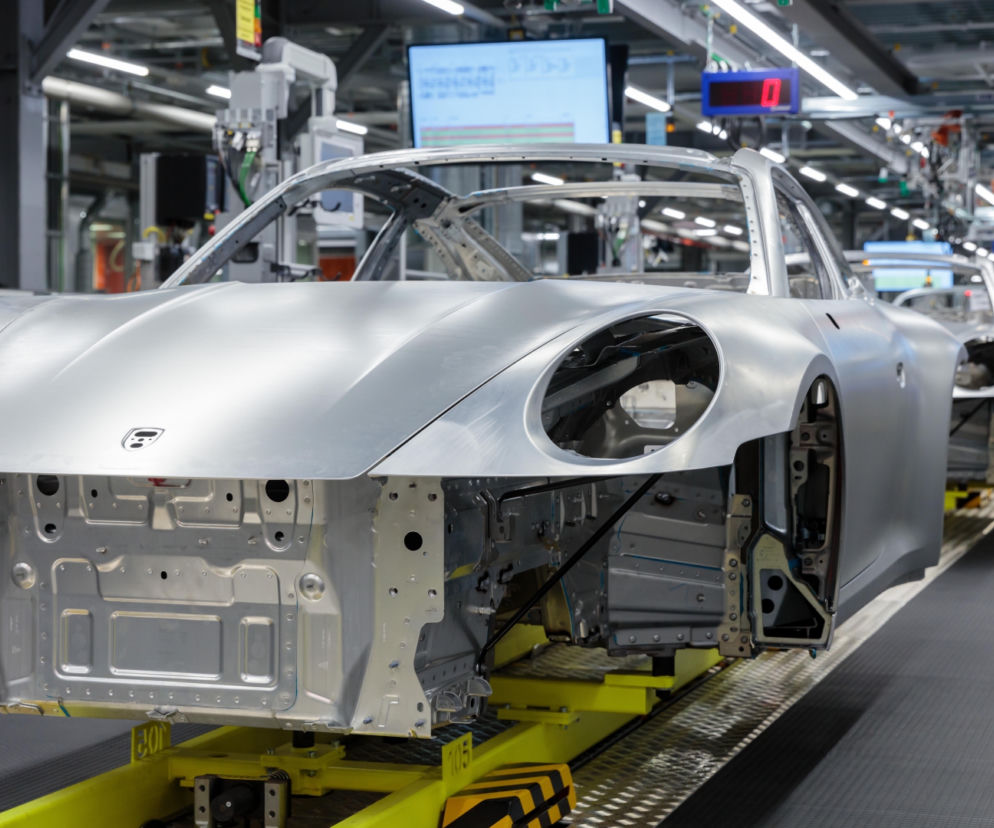 Z powodu koronawirusa Porsche wstrzymuje produkcję