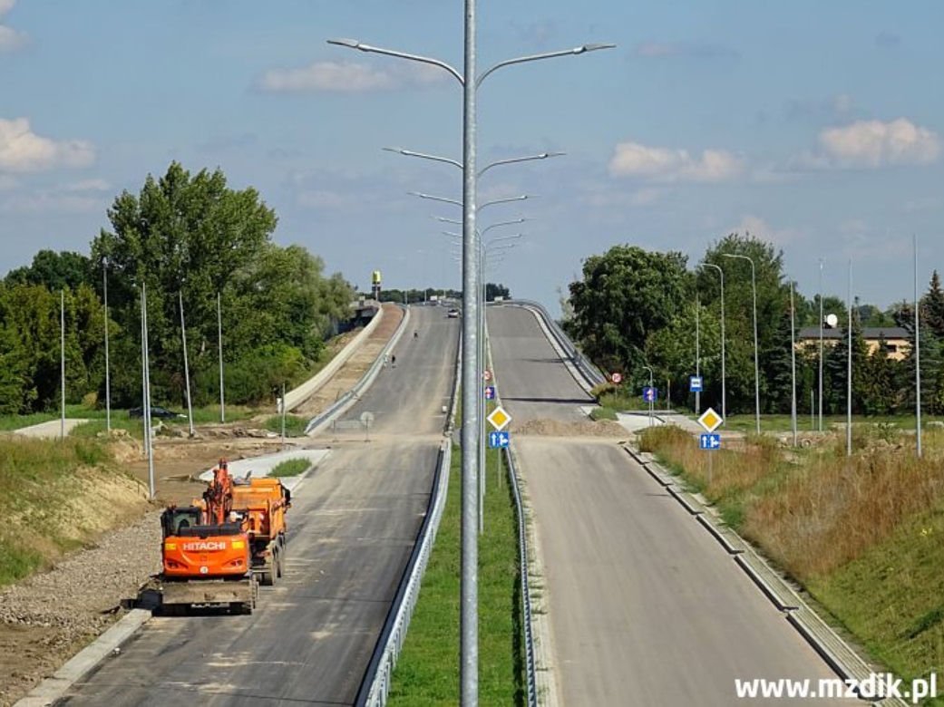 Trwa przebudowa alei Wojska Polskiego i ulicy Żółkiewskiego. Jak postępują prace? 