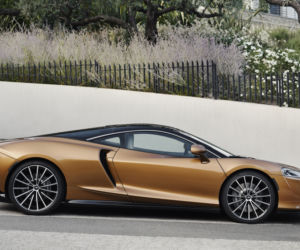 McLaren GT