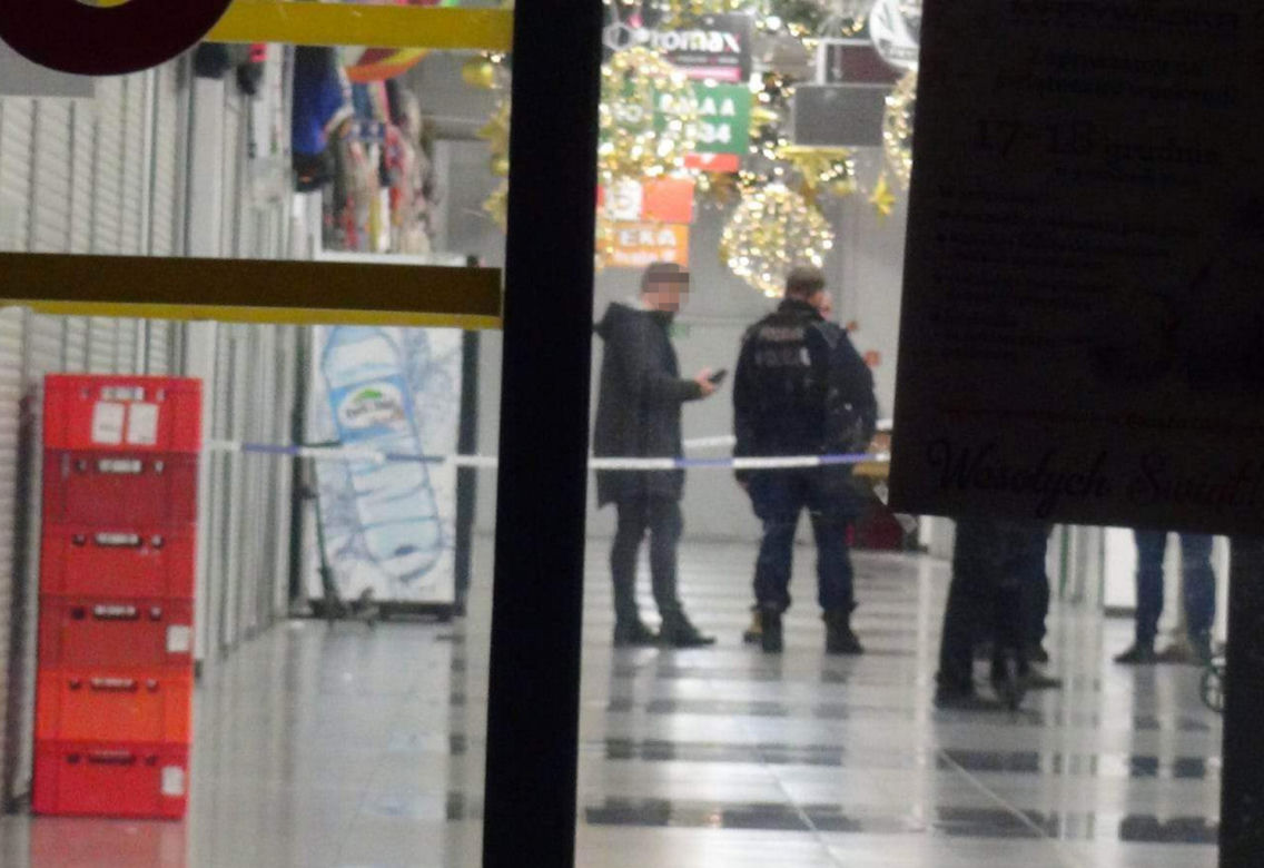  Brutalny atak nożem na Marywilskiej. Sprawca uciekł 