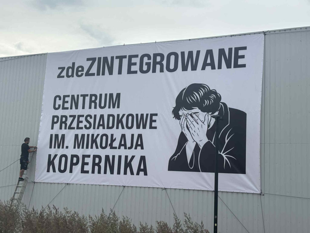 Dworzec Olsztyn Główny ma patrona. Żaden obiekt kolejowy w Polsce nie nosi takiego imienia