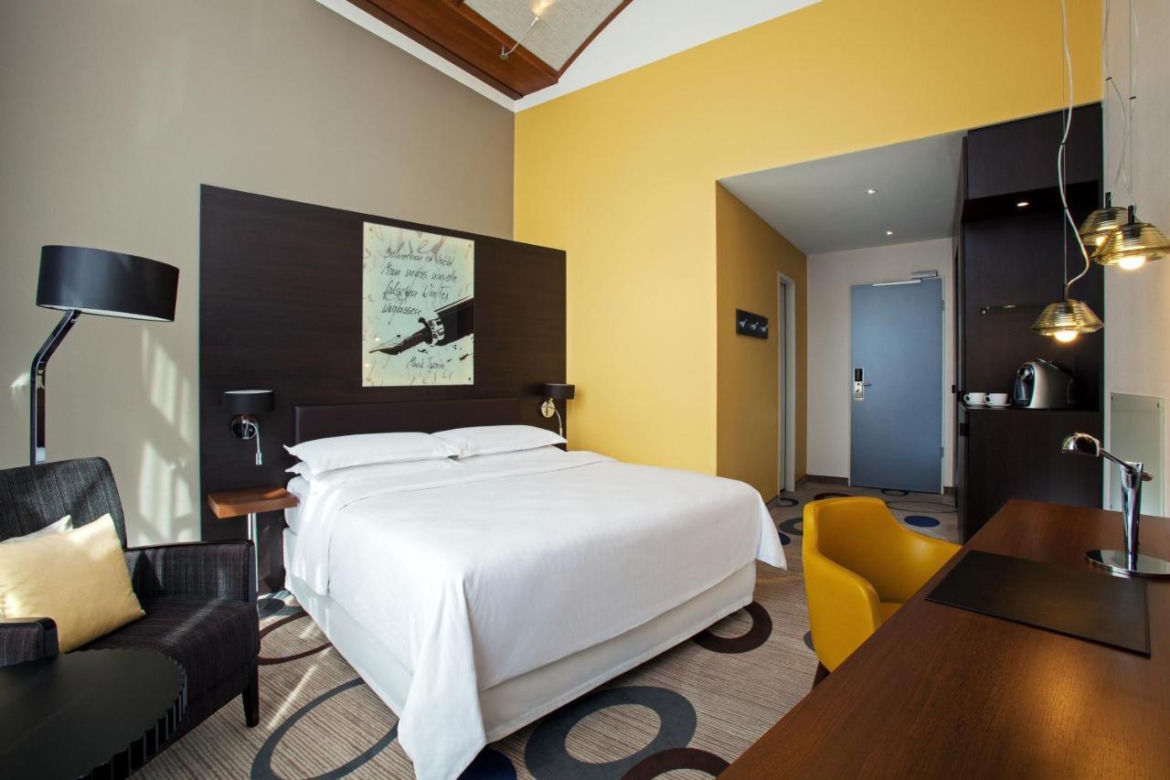 Hotel Sheraton Hannover Pelikan