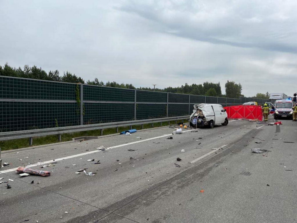 Dramat na S7 pod Grójcem. Nie żyje 49-letni kierowca busa