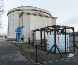 „Maszyna Czasu” przed Muzeum Współczesnym we Wrocławiu