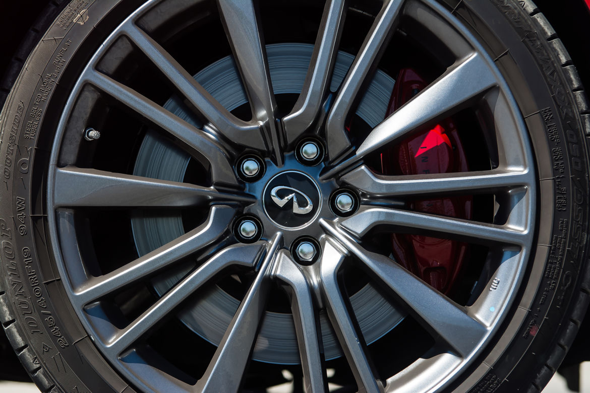Infiniti Q60 3.0 V6 TwinTurbo AT AWD Sport Tech