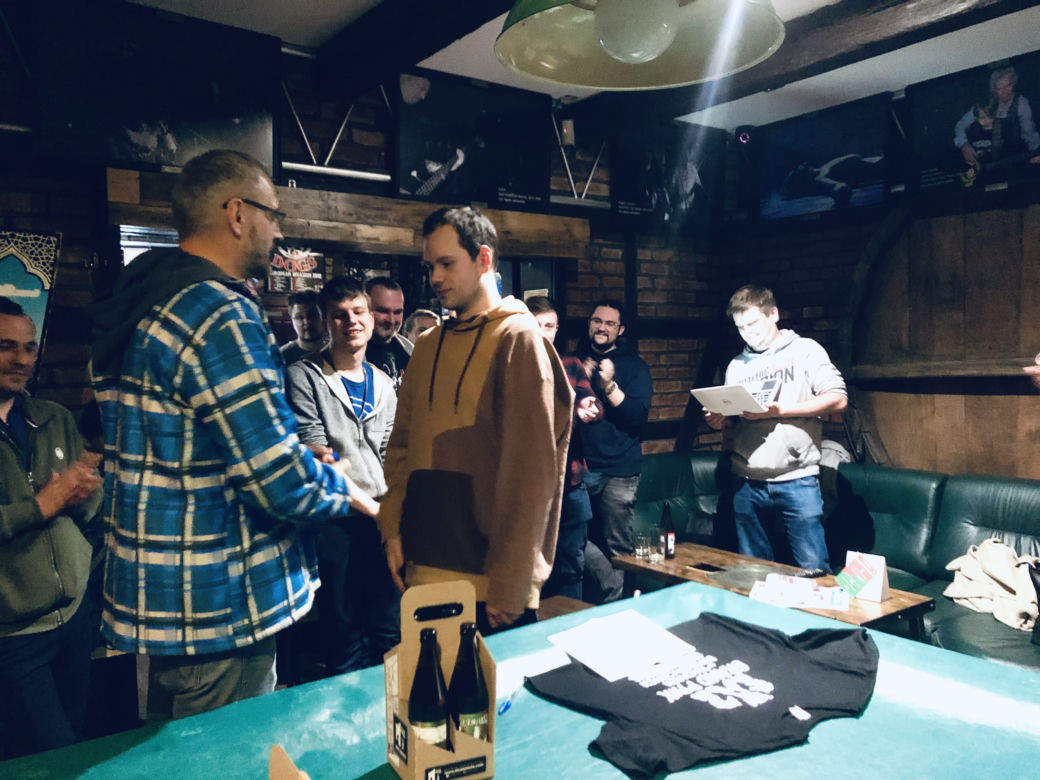 Toruń: Hard Rock Pub Pamela podsumowuje turnieje szachowe. Tak było podczas 10. rundy
