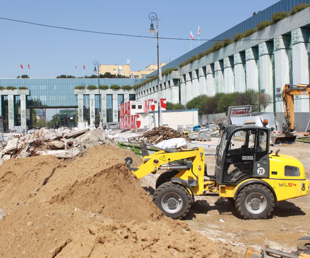 Plac Krasińskich rozkopany na rocznicę powstania?