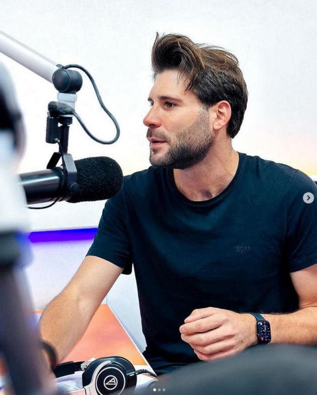 Kim jest Jan Pirowski, nowy prowadzący „Mam talent”