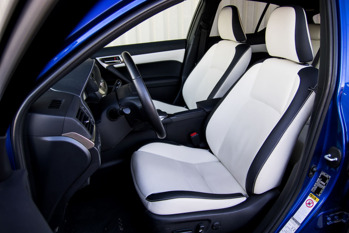 Lexus CT 200h F Sport 1.8 Hybrid 136 KM