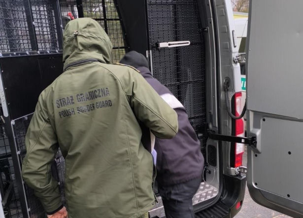 Prawie 100 cudzoziemców musi opuścić Polskę. Wszyscy zagrażali bezpieczeństwu