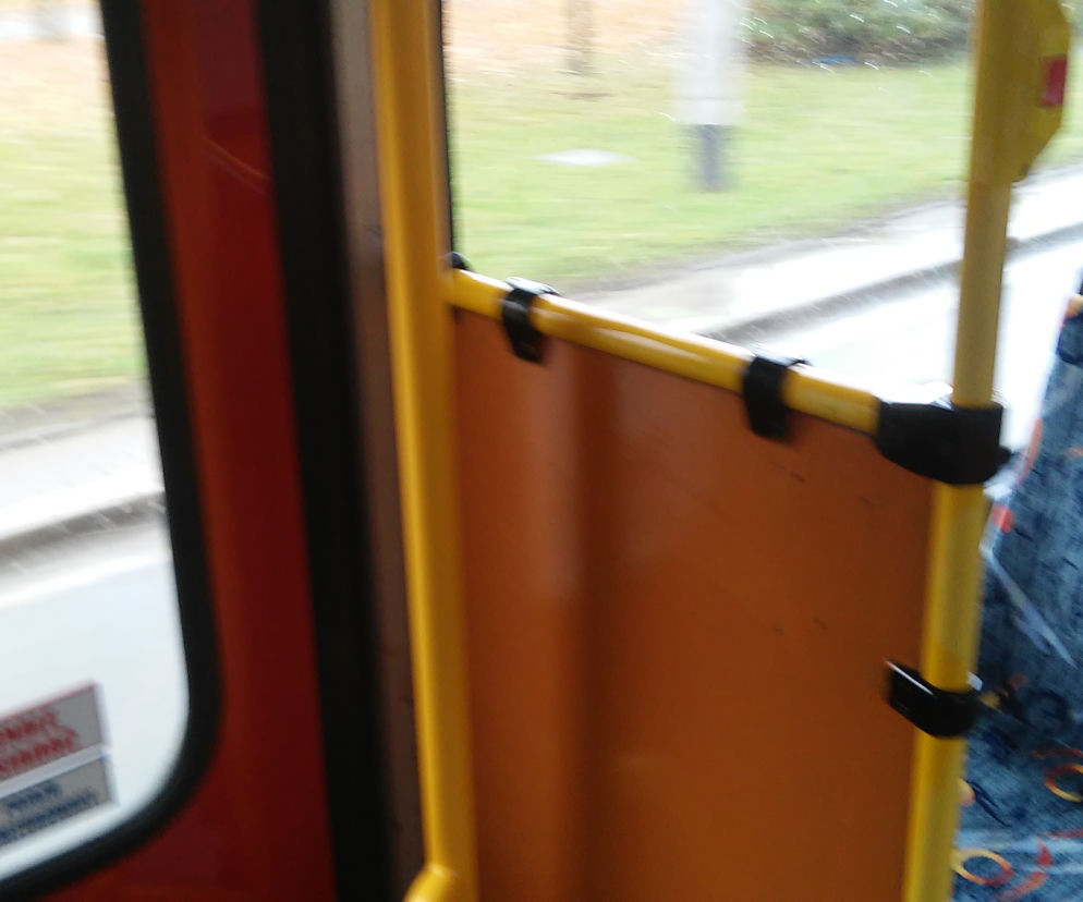 Z wielu pojazdów śmietniczki już zniknęły