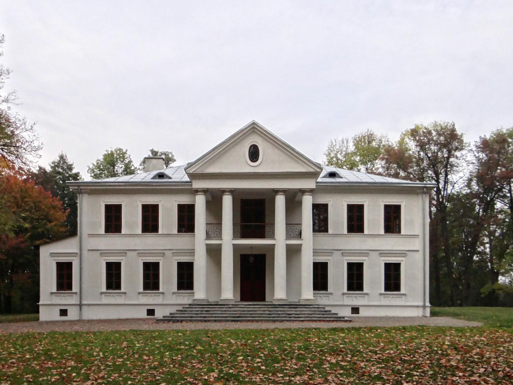 Pałac Tarnowskich 