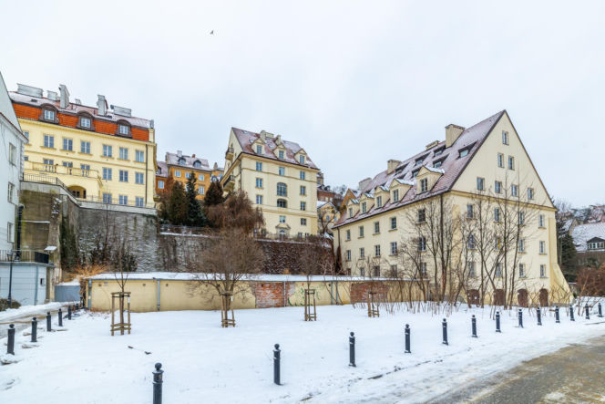 Dom Profesorów na ul. Brzozowej w Warszawie