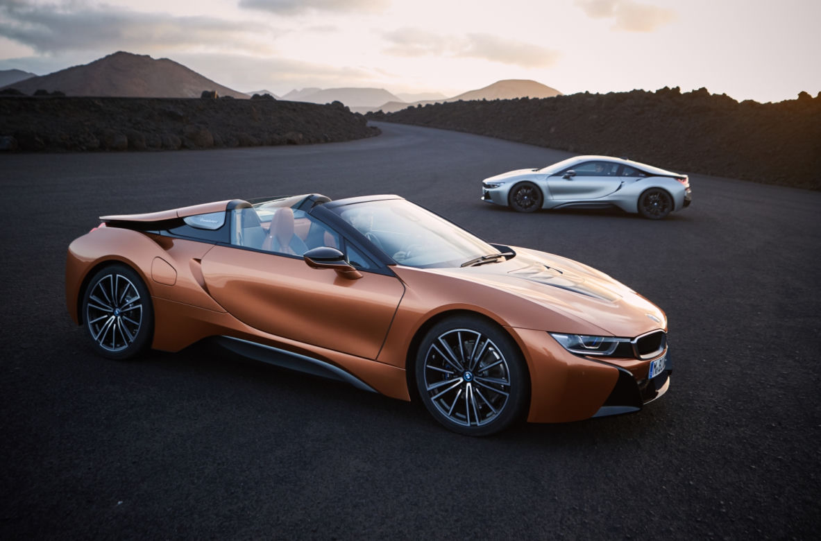 BMW i8 Roadster, BMW i8 Coupe