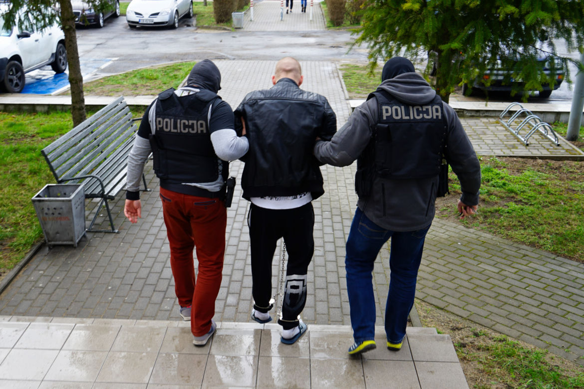 Para napadała na sklepy monopolowe w Bydgoszczy [ZDJĘCIA]