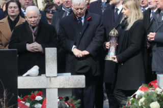 Kaczyński uczcił pamięć ofiar katastrofy smoleńskiej