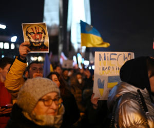 Solidarni z Ukrainą. Wielki wiec w Gdańsku