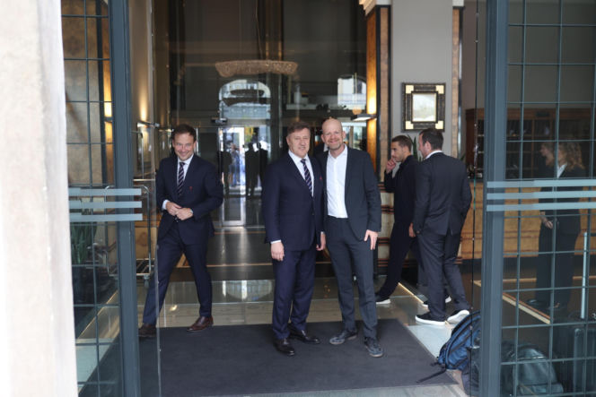 Cezary Kulesza wita Gianniego Infantino