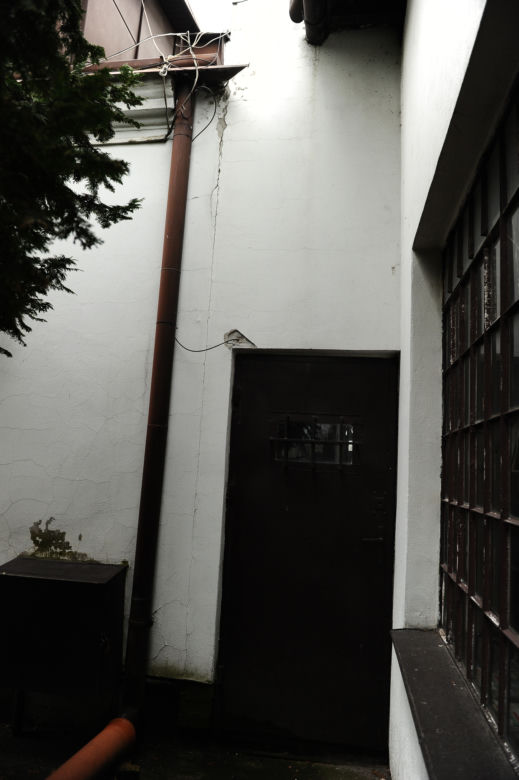 Ciężarówki jeżdżą mimo zakazu od prawie 30 lat. Mieszkańcy ul. Konwaliowej mają dość
