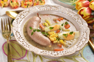 Jak mrozić i odświeżać żurek lub barszcz biały, żeby smakowały jak świeże