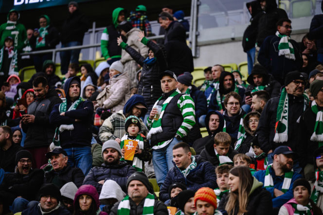 Lechia Gdańsk - Raków Częstochowa; Zdjęcia kibiców z meczu 30. kolejki PKO BP Ekstraklasy
