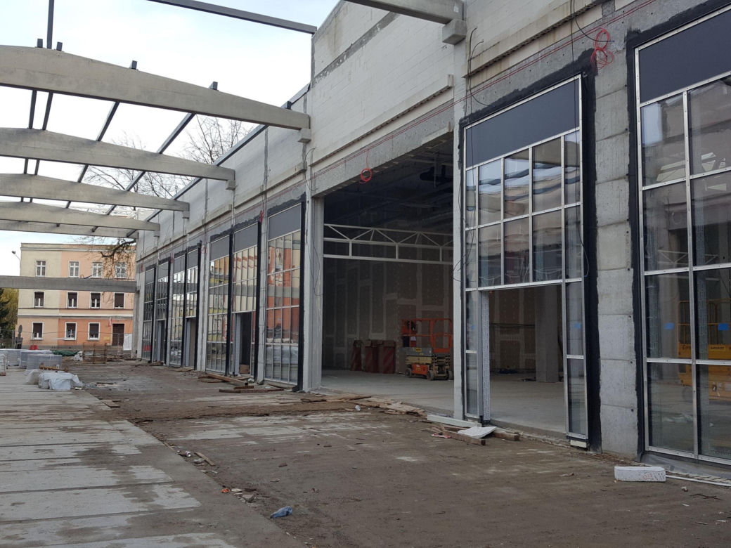 Galeria Goplana w Lesznie od środka. Za nieco ponad 3 miesiące otwarcie