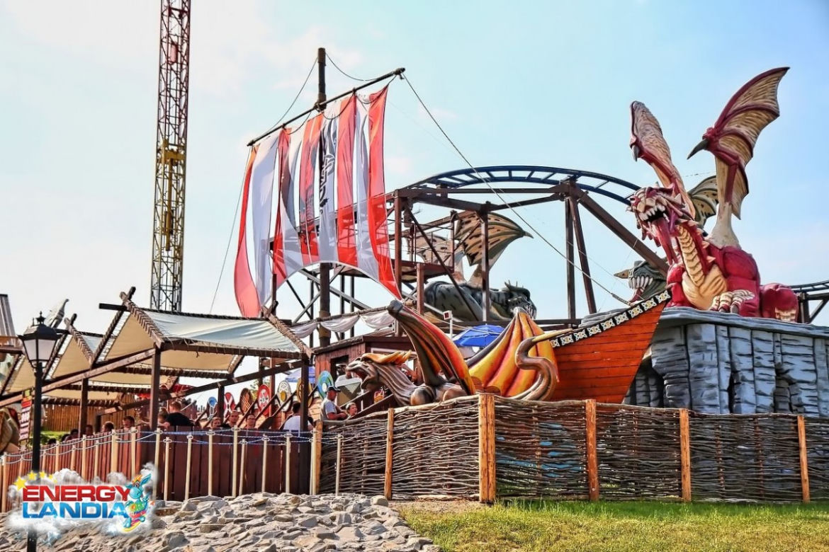 EnergyLandia: Największy park rozrywki w Polsce [ATRAKCJE, DOJAZD, PARKING, ZDJĘCIA]