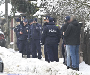 Ciała małżeństwa w mieszkaniu na Targówku. Wstrząsające szczegóły. Radek zbudował sobie fortecę