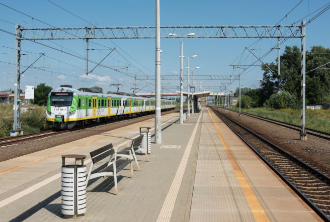 Koniec stacji Warszawa Okęcie? Podróżni masowo jeżdżą w złe miejsce