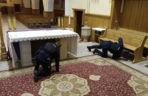18-latek wywołał alarm w kościele. Policjanci szukali bomby nawet pod ołtarzem