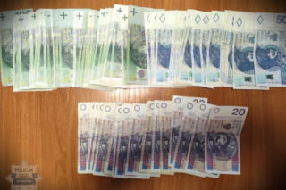 Chciał, by za 5 tys. złotych policjanci zapomnieli o sprawie. Pijany rajdowiec z S8 napytał sobie biedy