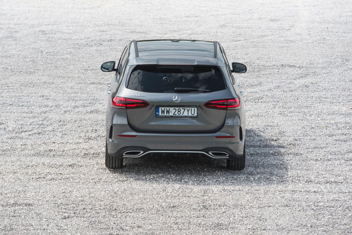 Mercedes-Benz Klasy B 200d 8G-DCT AMG Line 
