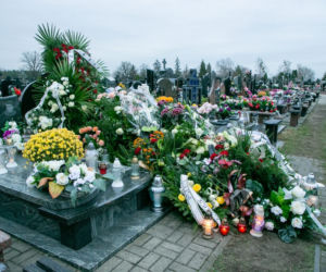 Sebastian i Michał spoczęli w jednym grobie z rodzicami 