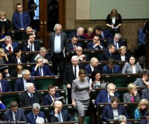 Kaczyński nie uczcił pamięci Adamowicza