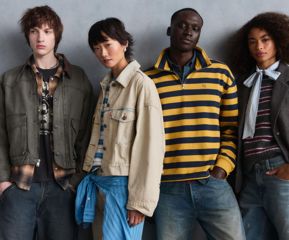 Czworo młodych modeli prezentuje ubrania w stylu preppy. O nowej kolekcji Levi’s przeczytasz na SE.