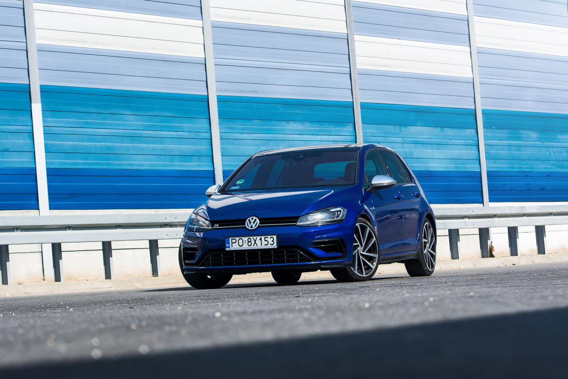 Volkswagen Golf R FL 2.0 TSI 310 KM DSG7 4Motion