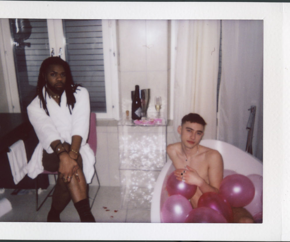 HITY 2019: Years & Years w romantycznym Valentino. Podbije listy hitów wiosną?