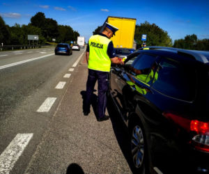 Policja prowadzi wzmożone kontrole na podlaskich drogach