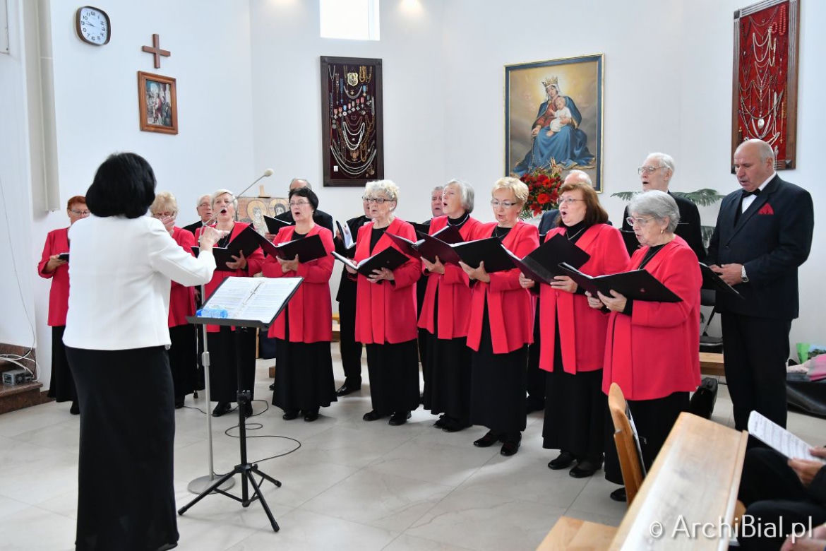 Kościół pw. Matki Bożej Różańcowej w Białymstoku. Świątynia powstała w niespełna rok