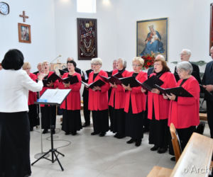 Kościół pw. Matki Bożej Różańcowej w Białymstoku. Świątynia powstała w niespełna rok