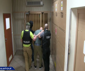 Akcja CBŚP i antyterrorystów w Krakowie: Rozbito zorganizowaną grupę przestępczą [ZDJĘCIA]