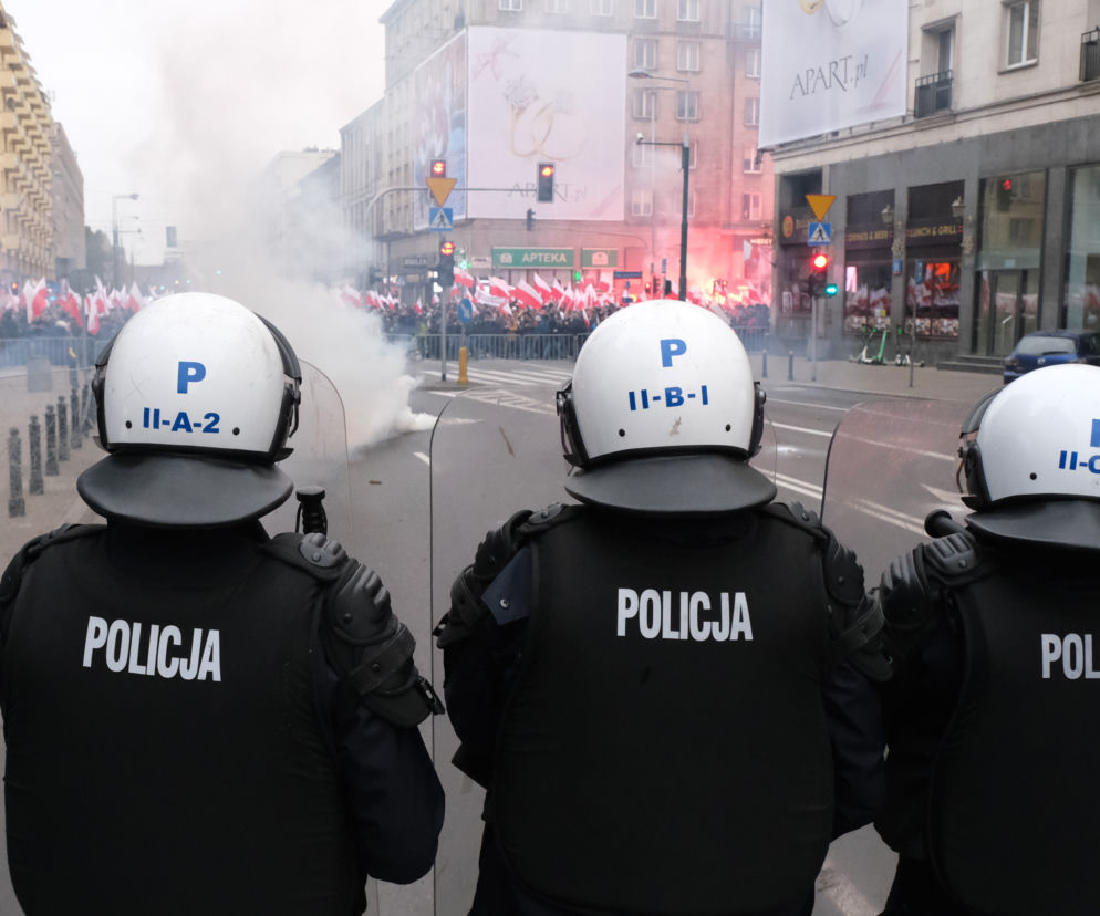 Policjanci zabezpieczali Marsz Niepodległości