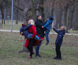 Tak całuje gwiazda PiS