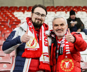 Spotkanie dwóch wielkich marek. Poszukaj się na zdjęciach kibiców z meczu Widzew - Wisła