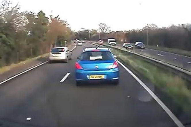 zatrzymanie na autostradzie