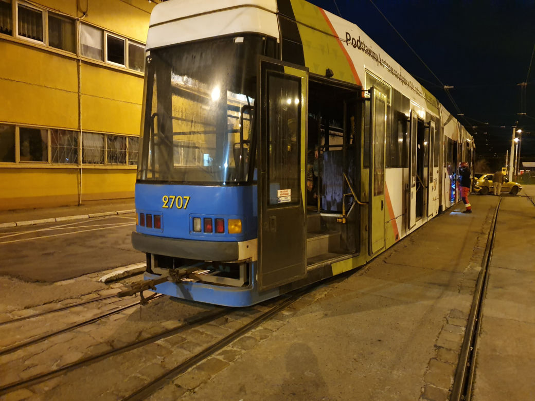Tramwaj w płomieniach, 30 rannych, 16 zastępów... na szczęście to scenariusz szkolenia