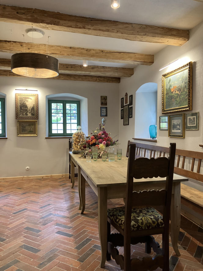 Wojciechów - Dolny Młyn remont cofnął historię domu  o 400 lat