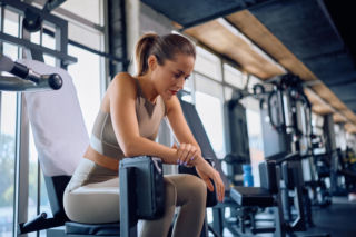 Polacy ruszają do ćwiczeń. Mobilizuje ich gadżet