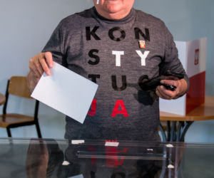Wybory 2020. Lech Wałęsa oddał głos w drugiej turze